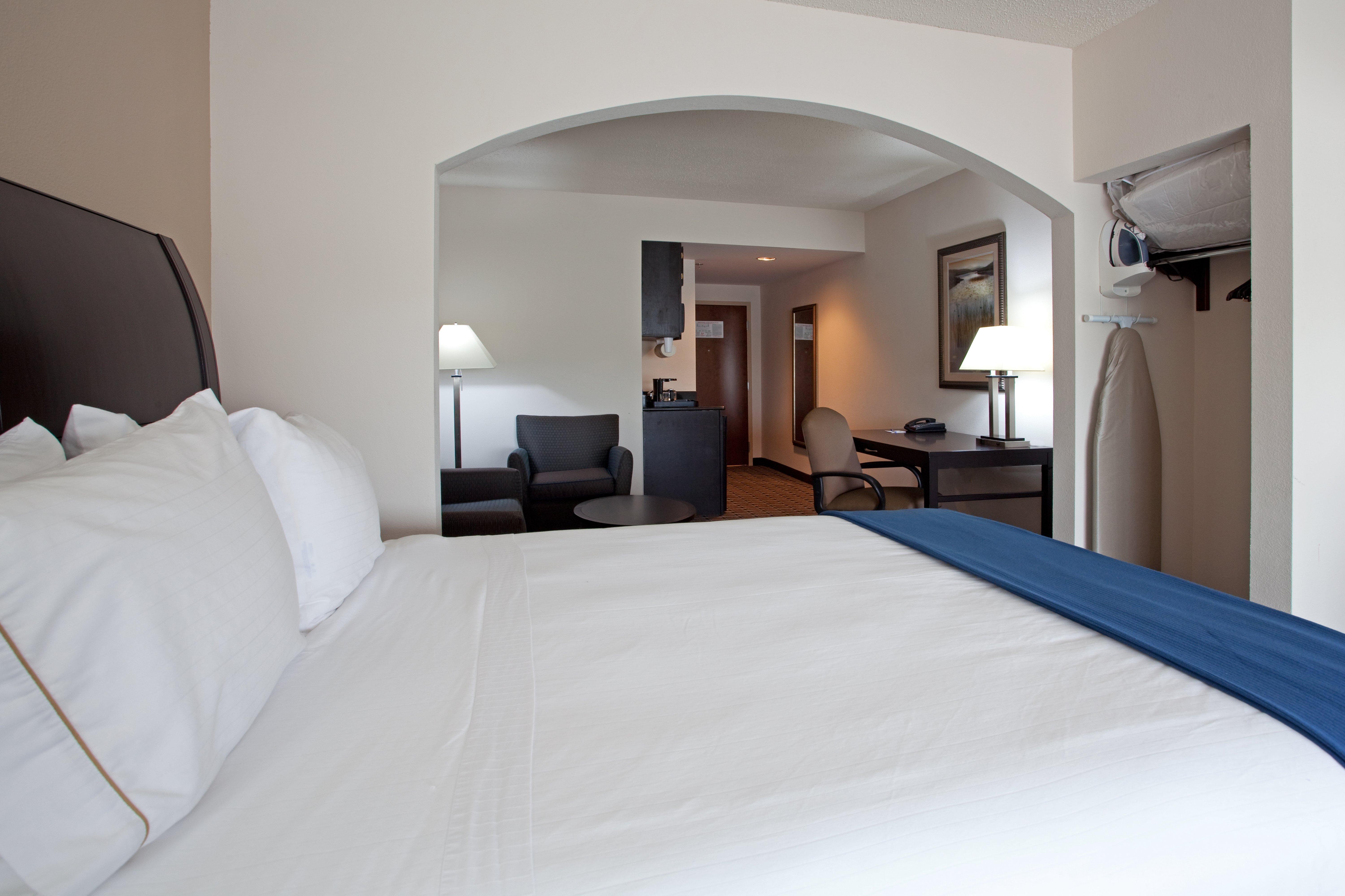 Hotel Holiday Express & Hope Mills-fayetteville Airport By Ihg